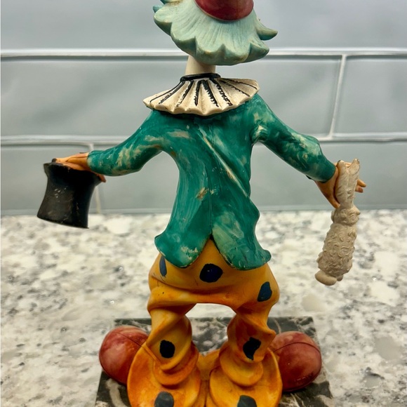 Vintage 1984 Arnart Pucci Magician Clown figurine. - Picture 2 of 4